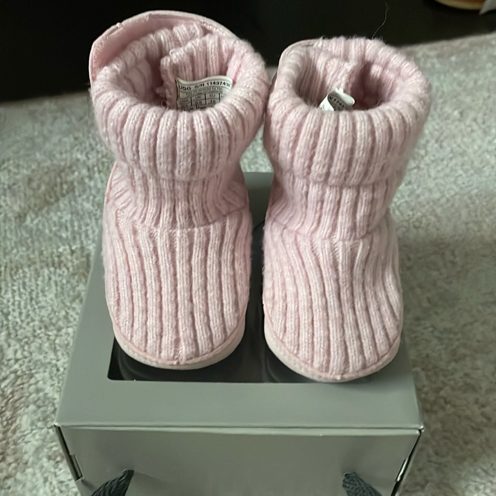 Baby ugh booties